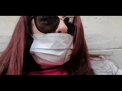 ❤️ Nicoletta hefnir sín á nágranna sínum og pissar í bílskúrinn hans (sérstök Covid19 ítalsk sóttkví) ❌ Frábært klám hjá okkur ❌️